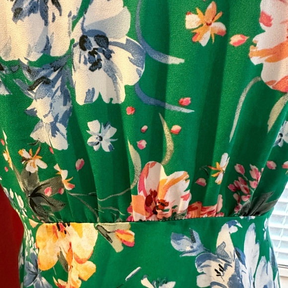 Loft floral blouse with peplum - Picture 3 of 11